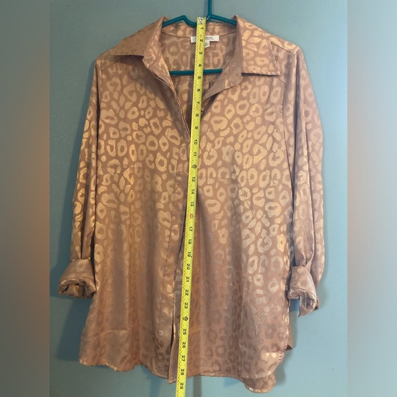 12th Tribe Blouse Long Animal Print Button Down - Picture 4 of 5